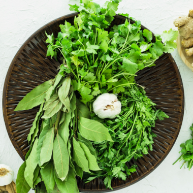 Coriander, Pudina & Tulsi Mix – A Herbal Blend for Freshness and Immunity